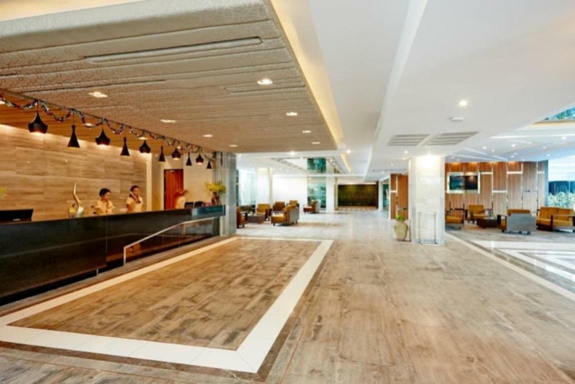 Ease Jomtien Hotel Exterior photo