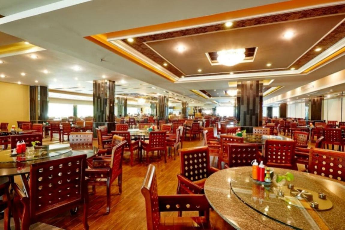 Ease Jomtien Hotel Exterior photo